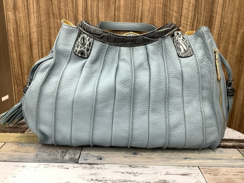 バッグのCOCOCELUX　GOLD