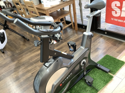 スポーツ用品のトレーニング用品