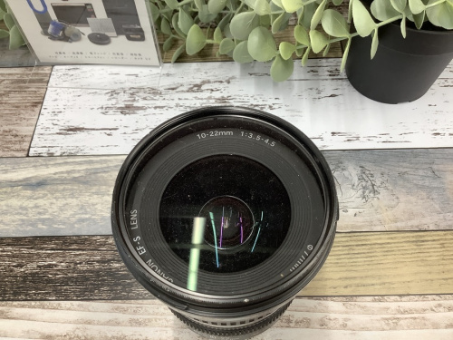 超広角ズームレンズのCANON
