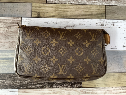 バッグのポシェット