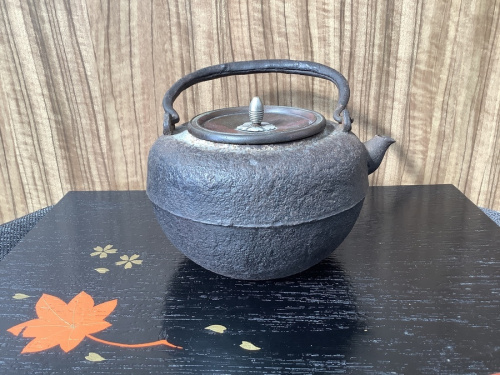 鉄瓶の金森太吉