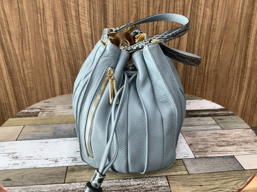 COCOCELUX GOLDの2WAYバッグ