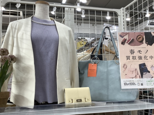 レディースファッションの春物