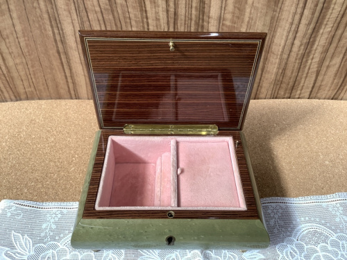 イタリア製の野田珍品・逸品・インテリア雑貨情報