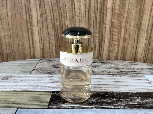 香水のフレグランス