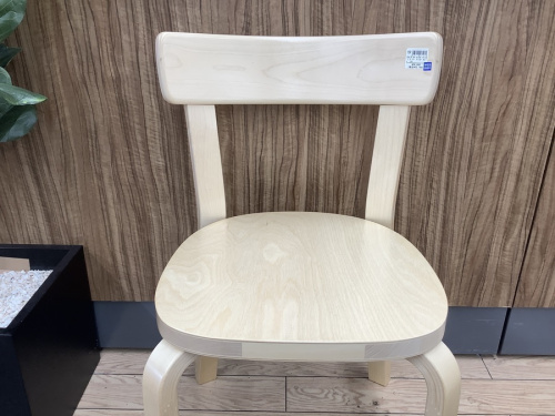 イスのCHAIR 69
