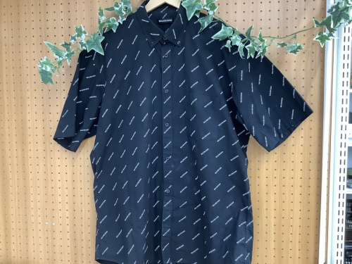 メンズファッションのシャツ
