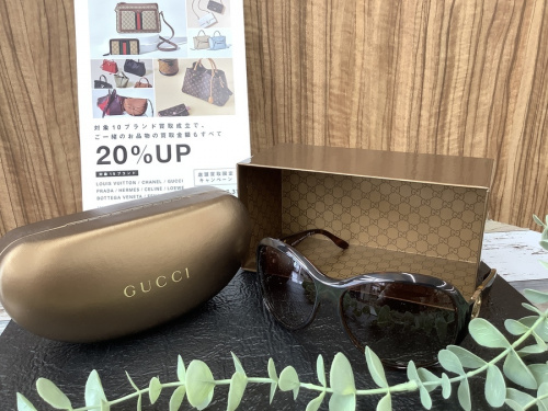 ブランド・ラグジュアリーのサングラス