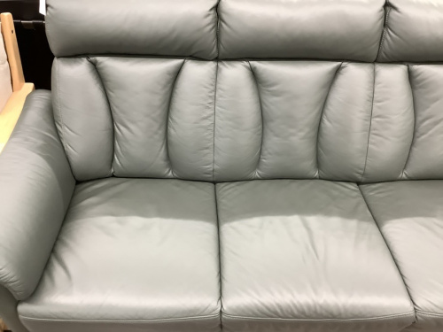 ソファーの3人掛けソファー