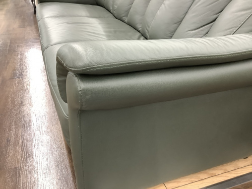 3人掛けソファーのニトリ