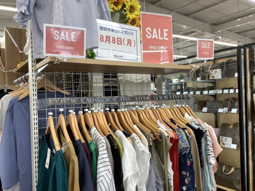 夏物衣類のSALE