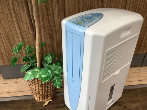 生活家電の除湿器