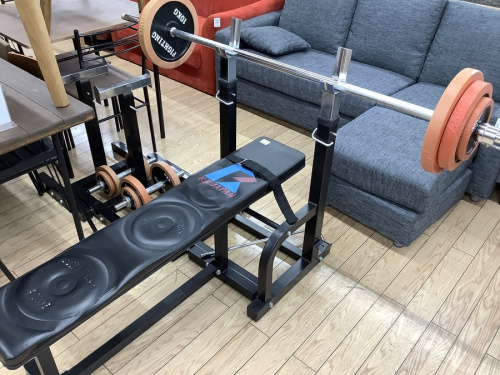 健康器具のベンチプレス