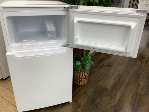 冷蔵庫の2ドア冷蔵庫