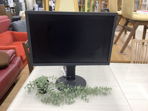 液晶モニターのPC周辺機器