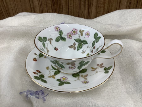 洋食器のカップ&ソーサー