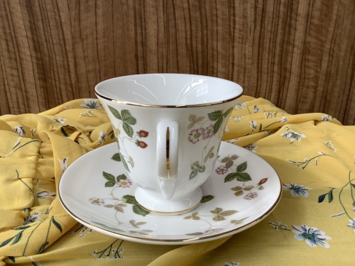 カップ&ソーサーのWEDGWOOD