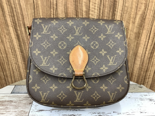 LOUIS VUITTONのバッグ