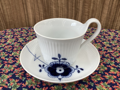 洋食器のカップ＆ソーサー