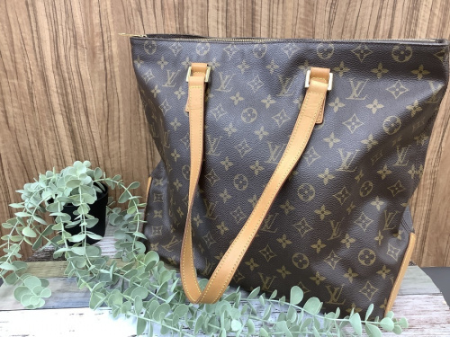 ブランド・ラグジュアリーのLOUIS VUITTON
