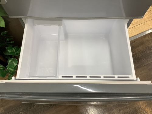 3ドア冷蔵庫のAQUA