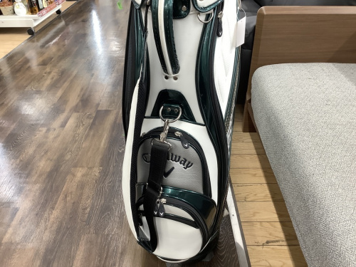 ゴルフ用品のキャディバッグ