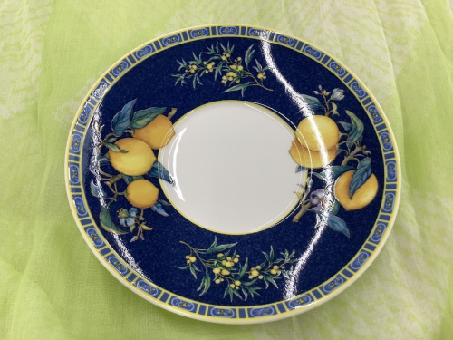 カップ&ソーサーの野田中古小物情報
