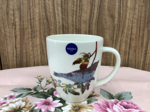 洋食器のマグカップ
