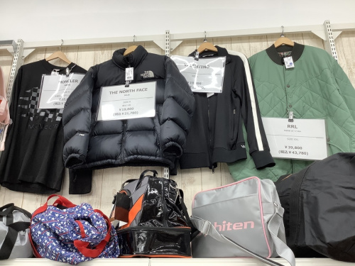 モンクレールのTHE NORTH FACE