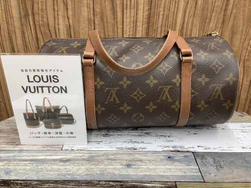 バッグのハンドバッグ