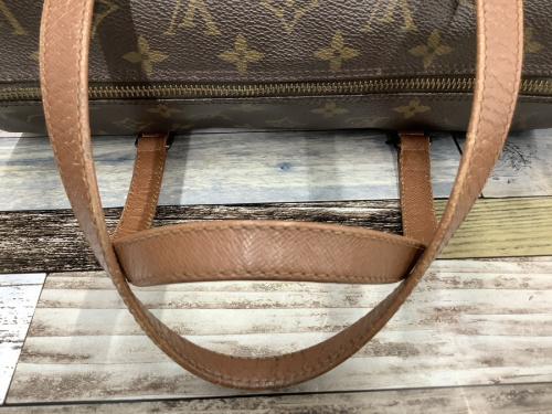 ハンドバッグのLOUIS VUITTON