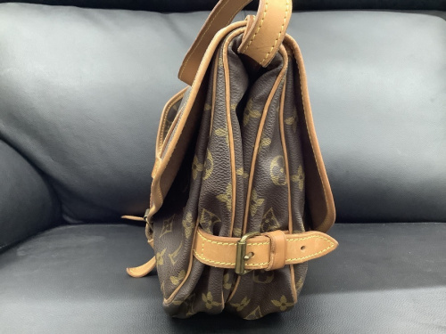 ハンドバッグのLOUIS VUITTON