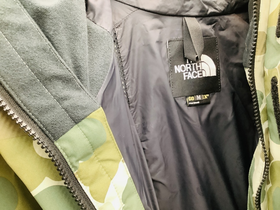 THE NORTH FACE/ノースフェイス】迷彩柄のマウンテンパーカー THE NORTH FACE/ノースフェイス】迷彩柄のマウンテンパーカー
