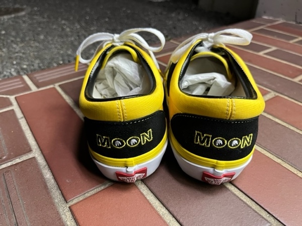 VANS×MOONEYES】のコラボスニーカーのご紹介！｜2022年01月27日