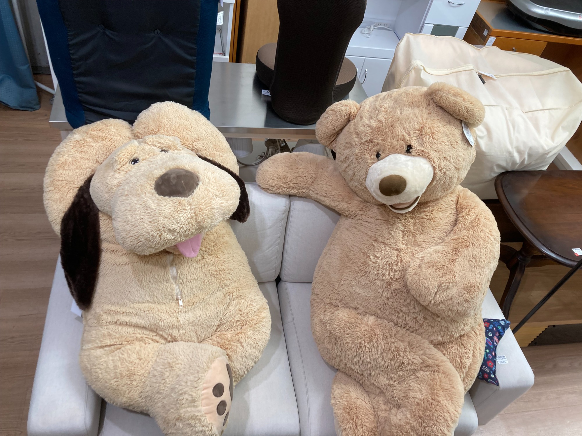 大型家具多数入荷！】光製作所 こたつソファーダイニング入荷しました