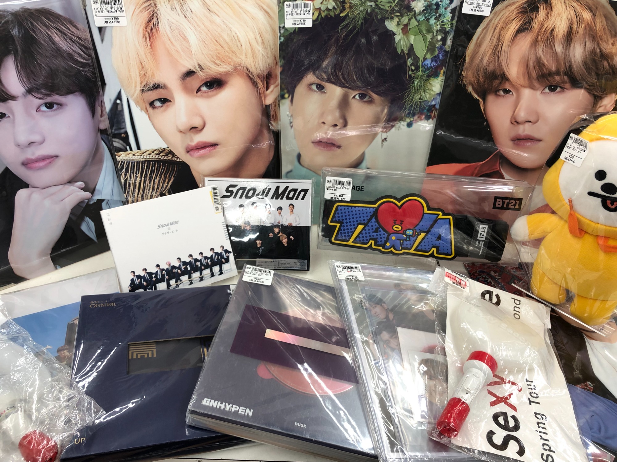 レトロ品　K-POPファングッズ コレクション　まとめ売りセット ジャニーズ・K-POP】アイドルグッズの買取強化中です♪【東