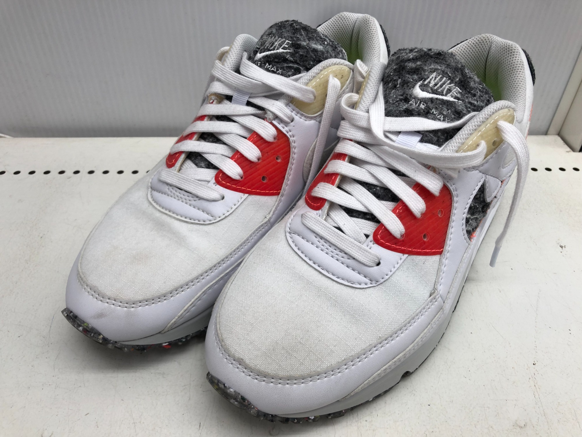 NIKE AIR MAX90 DDO383-100 のご紹介です!｜2024年03月05日