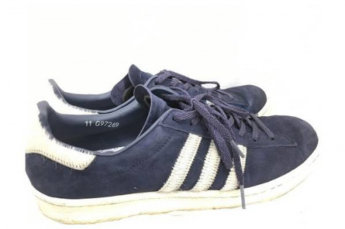 シューズのアディダス（adidas）