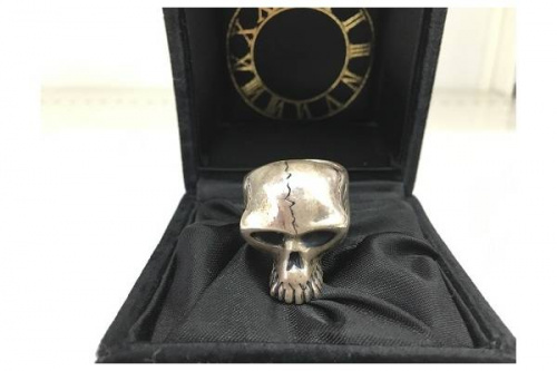 ブランド・ラグジュアリーのアクセサリー