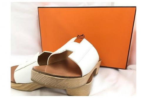 シューズのHERMES