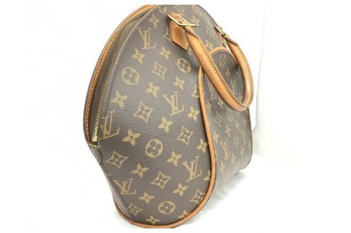 バッグのVUITTON