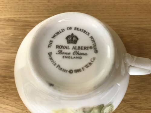 ROYAL ALBERTのカップ＆ソーサー