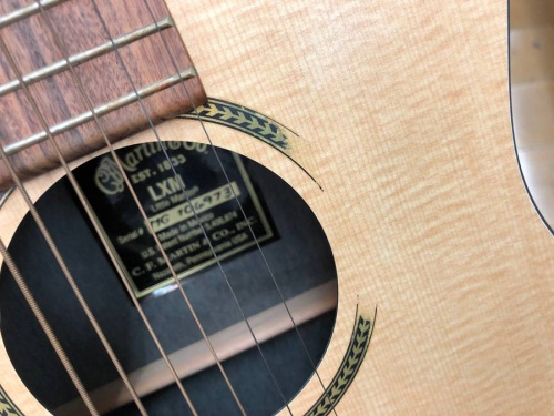 Martinのミニアコギ