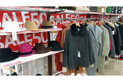 セールの東久留米店衣類
