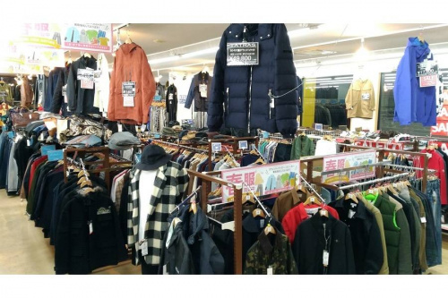 レディースファッションの東久留米店衣類