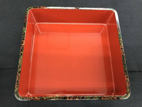 漆器の津軽塗