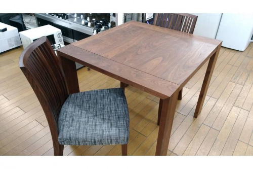 家具のダイニングセット