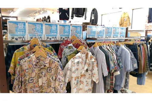 レディースファッションの東久留米店衣類