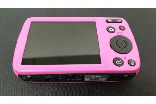 コンパクトカメラのカシオ（CASIO）