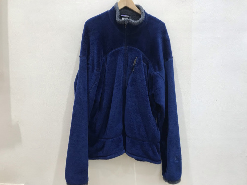 メンズファッションのフリース